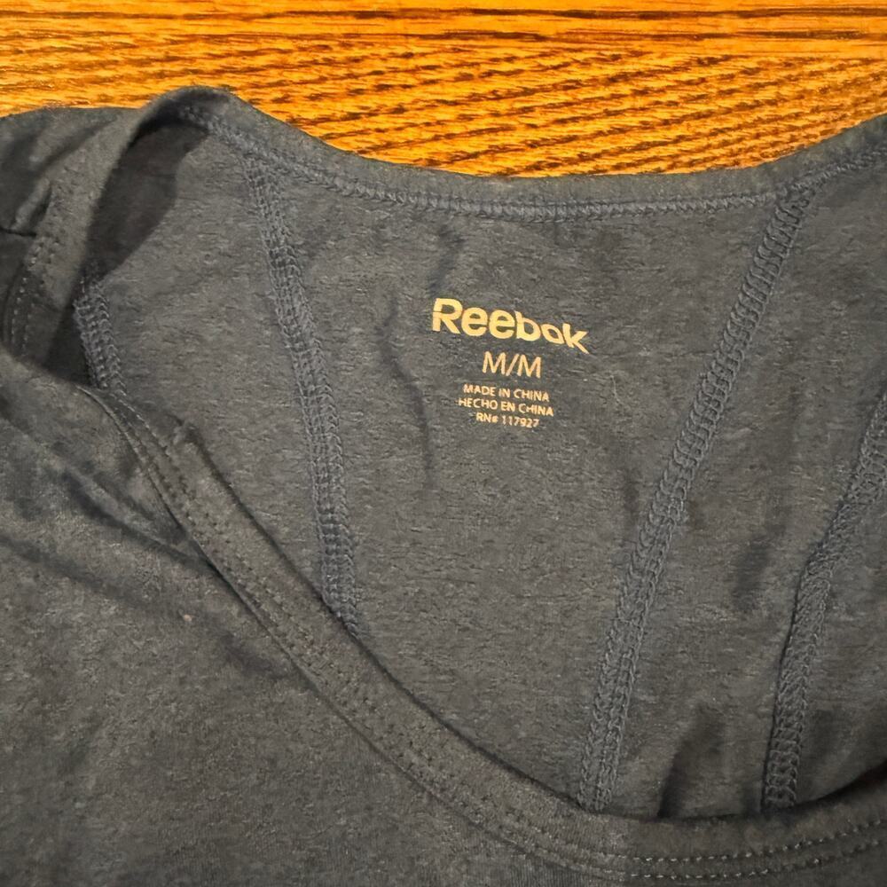 Reebok Women's Long Sleeve Shirt Size Medium Crewneck Blue - Picture 5 of 6